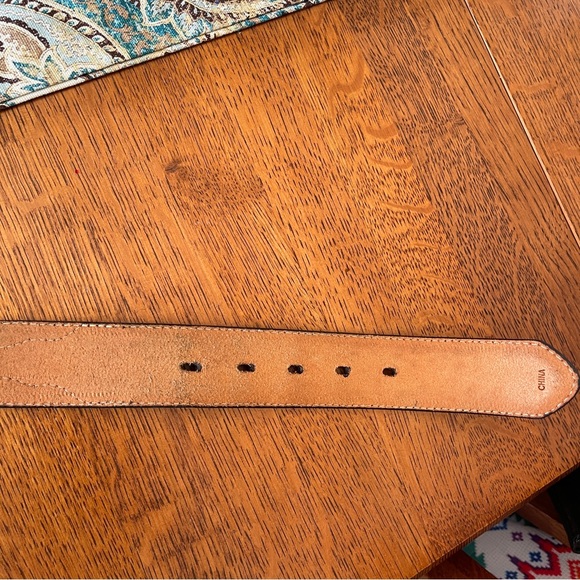 3D Genuine Leather Ostrich statement belt western silver tone engraved buckle 40 - Picture 7 of 11